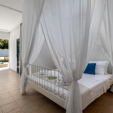 Themis Private Villa, Swimming Pool & Jacuzzi 别墅 伊利索斯